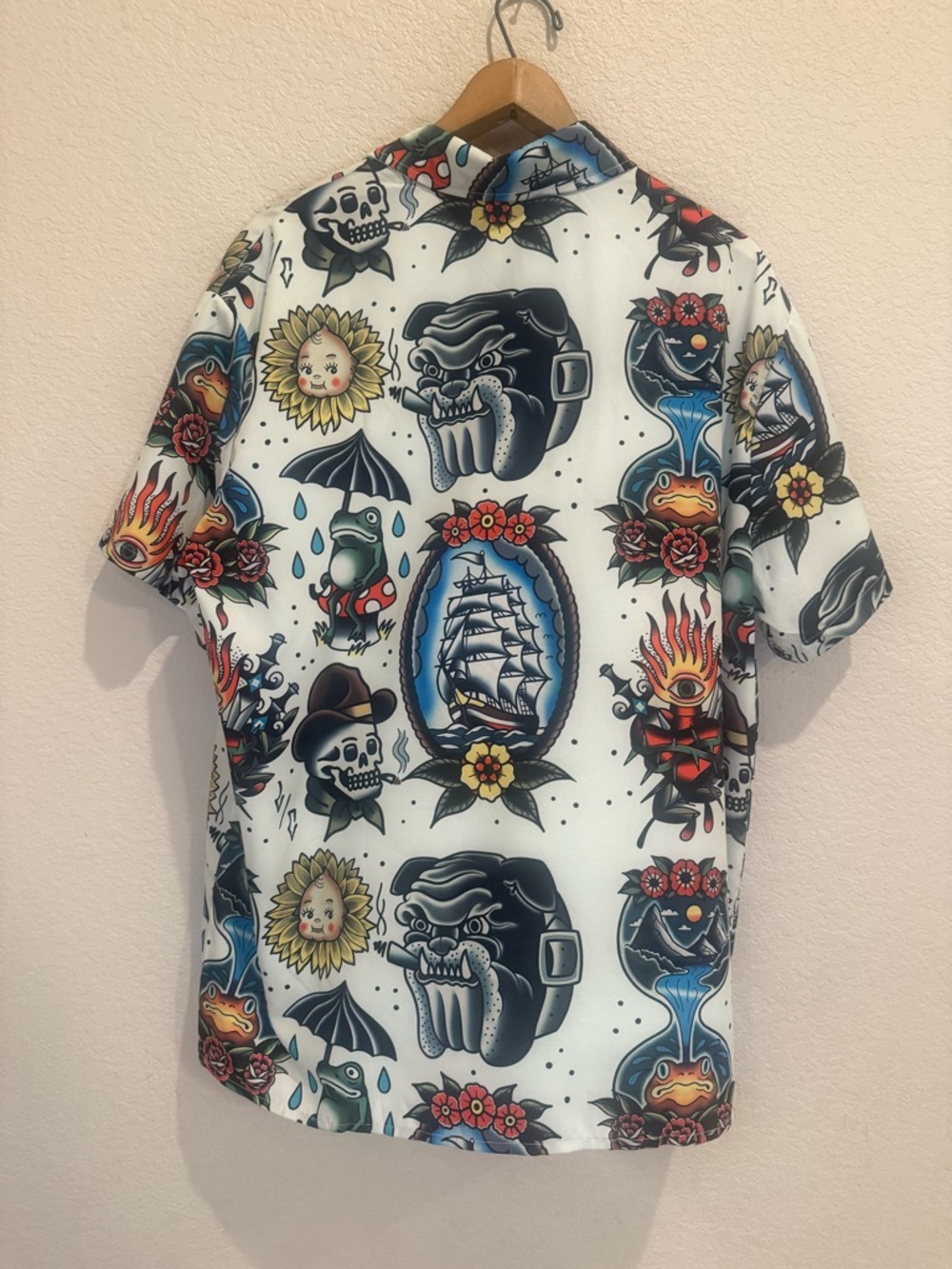 NWOT Unbranded American Traditional Tattoo Flash Art Shirt - XL - Picture 8 of 11